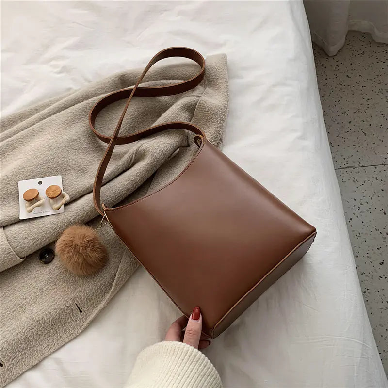 Trendy Vintage Jenny Shoulder Bag