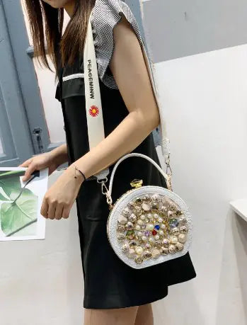 Pearl Round Makeup Bag