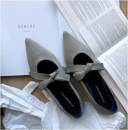 Chic Bow Point Flats