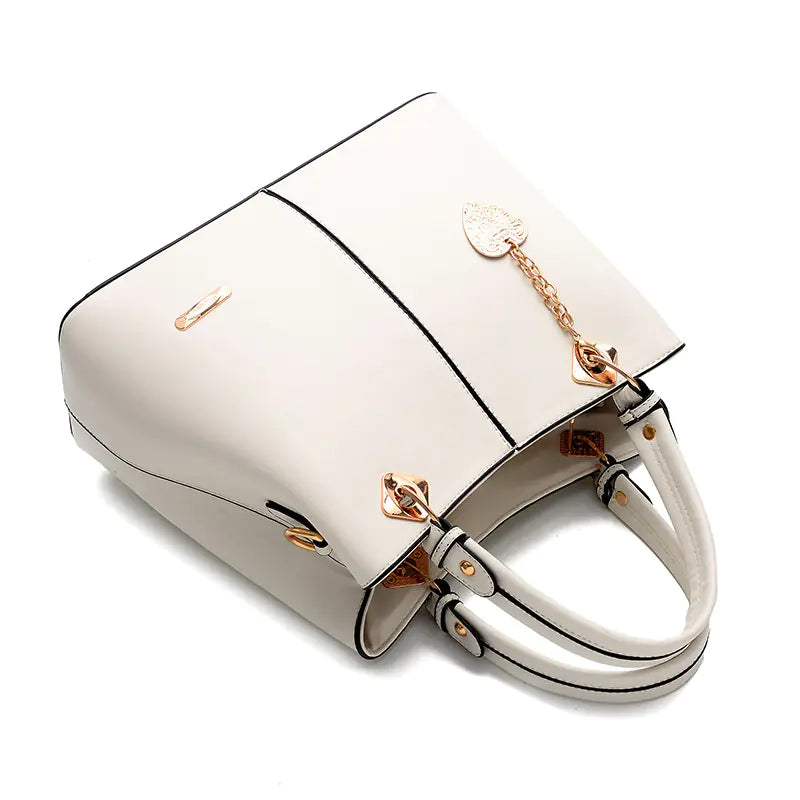 Veyra tote