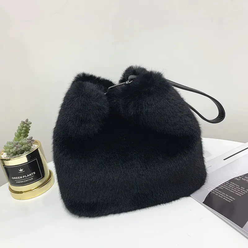 Snuggle bag with Strap