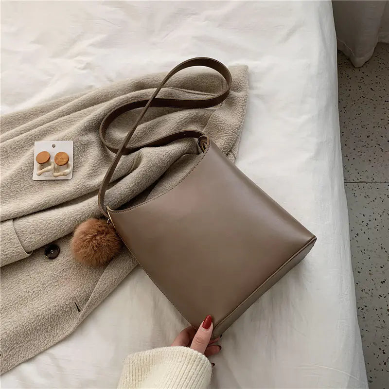 Trendy Vintage Jenny Shoulder Bag