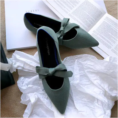 Chic Bow Point Flats